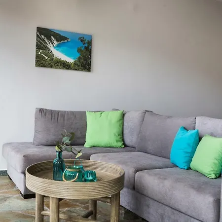 דירה Myrtos View *