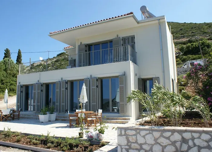 Myrtos View דירה